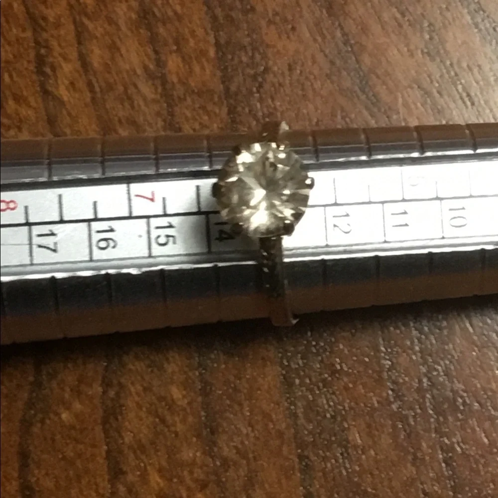 Antique topaz and 14 k gold ring. - Picture 3 of 3